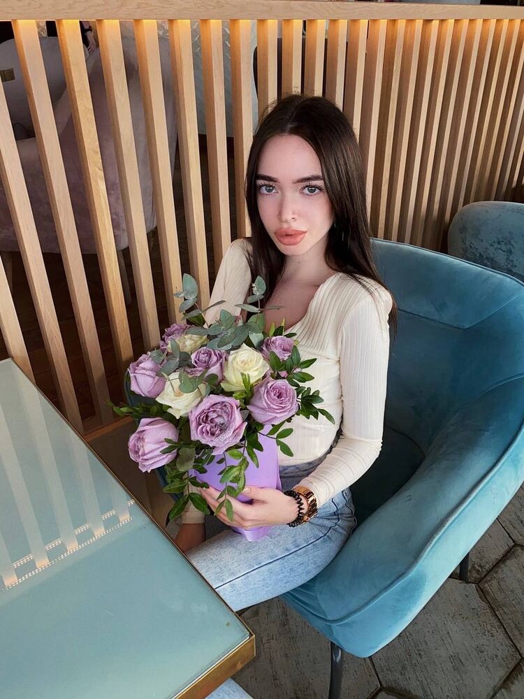  33211232  , 24 ,    -