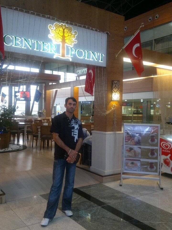 4242312  Afif, 40 ,    
