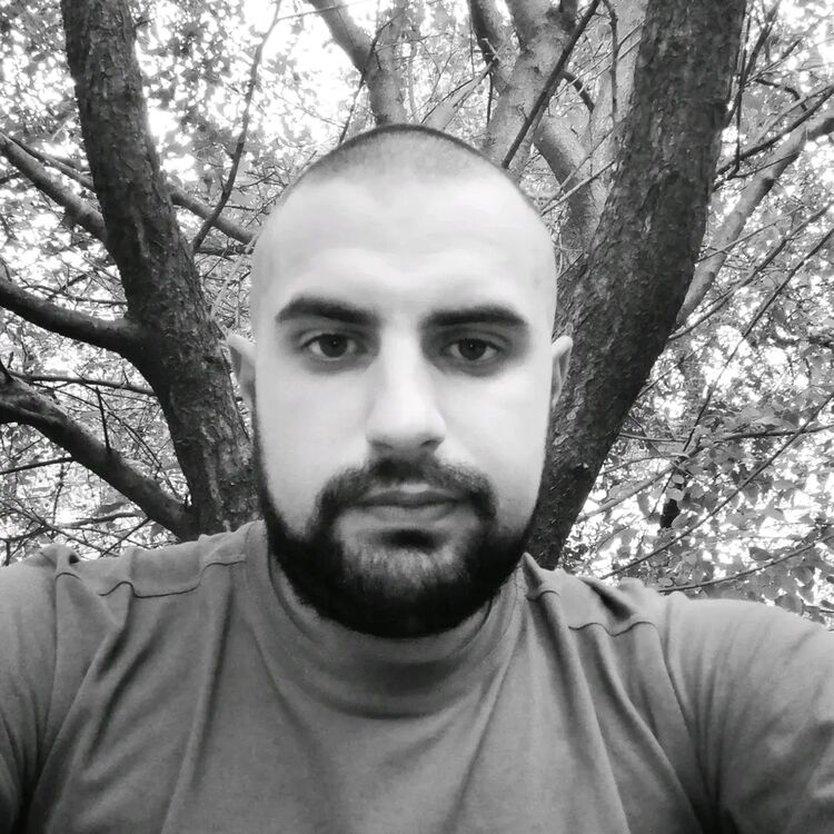  ,   Vlad, 27 ,   ,   
