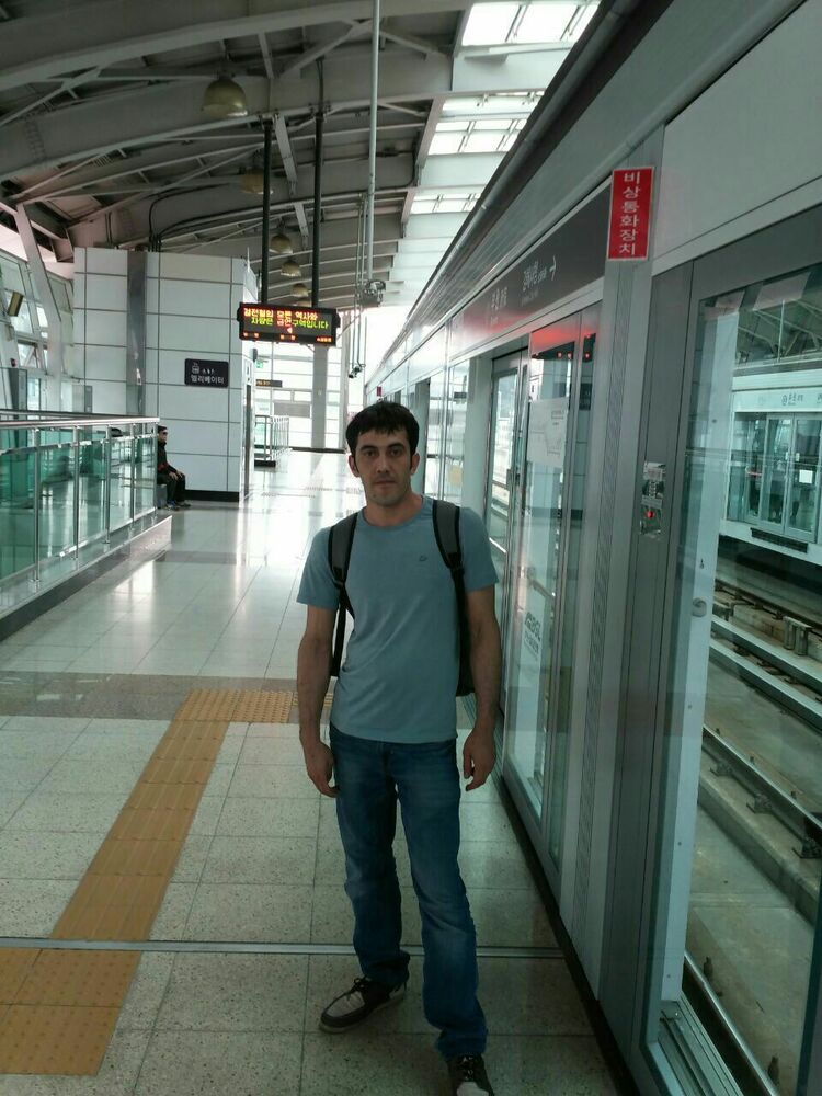  23813572  AzIzBeK, 34 ,    