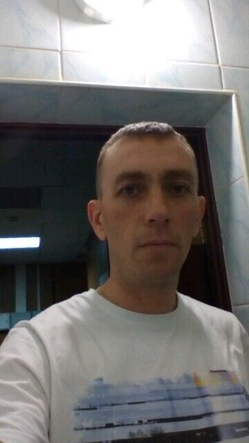  ,   Anton, 43 ,   ,   , c 