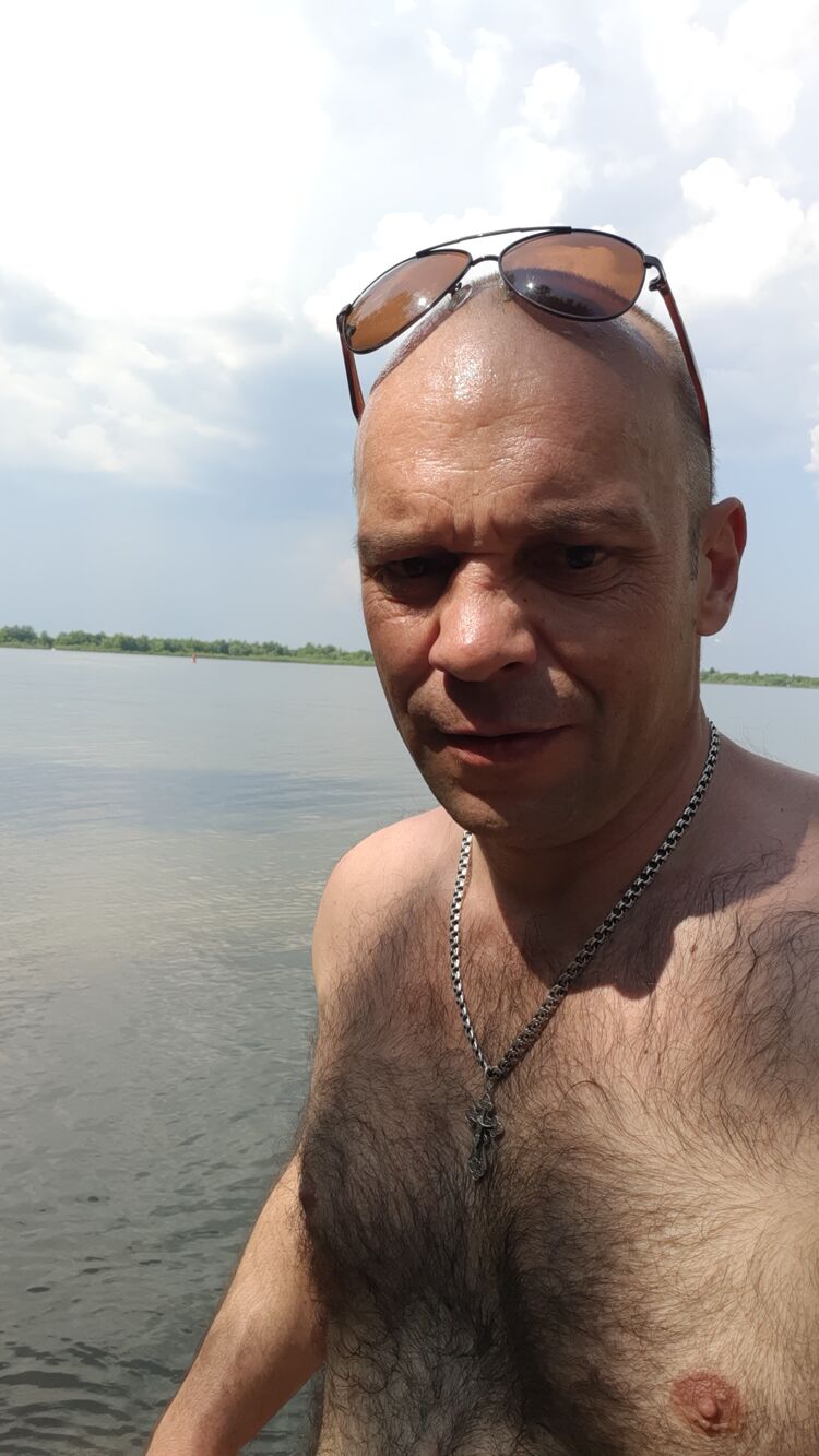  44357092  , 45 ,    