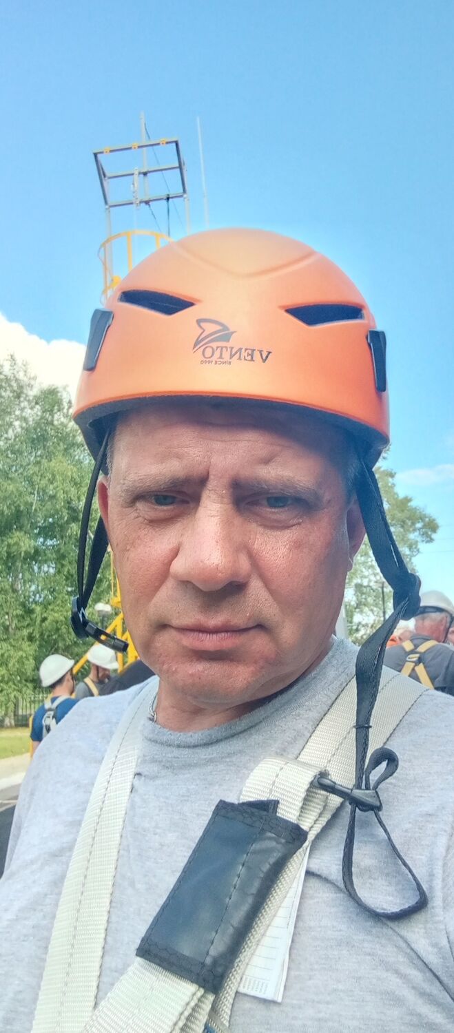  ,   Iosif, 48 ,   c 