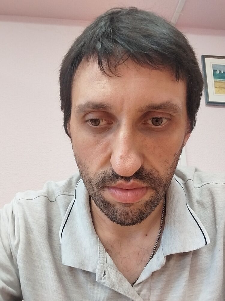  52744272  , 34 ,    