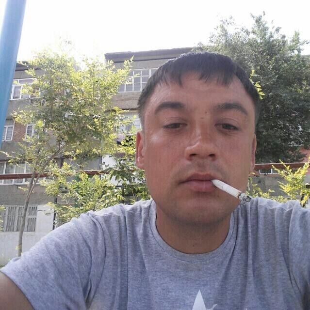  20950892  Oleg metis, 44 ,    