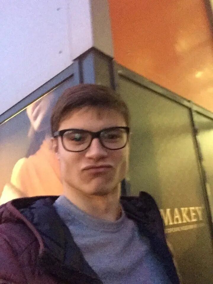  54132872  Aleksey, 29 ,    