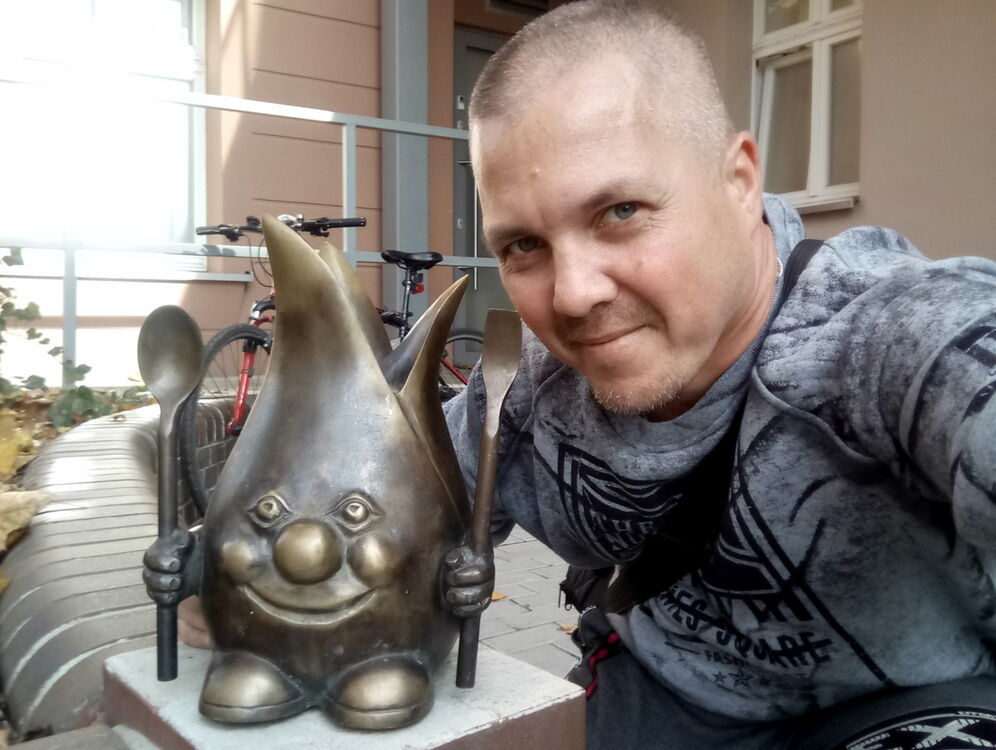  Jelcz,   Serhii, 42 ,   ,   , c 