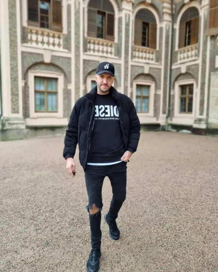  ,   , 38 ,   ,   