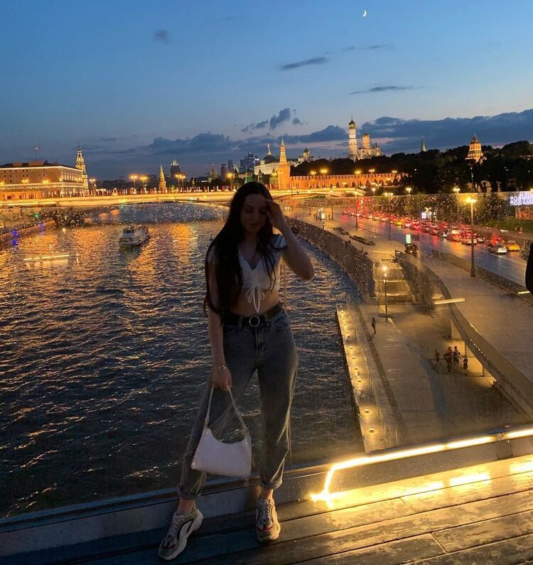  ,   Kisa, 24 ,   c 