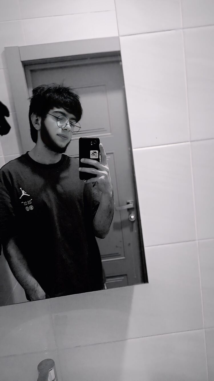  43820532  Shahrom, 23 ,    