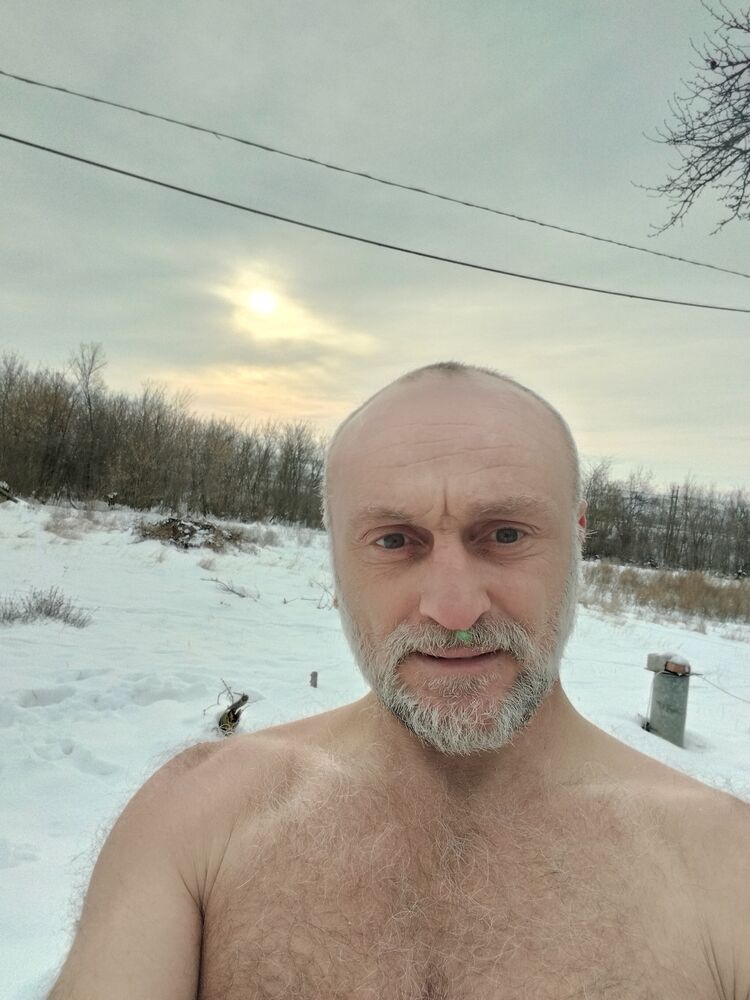  41367552  , 44 ,    