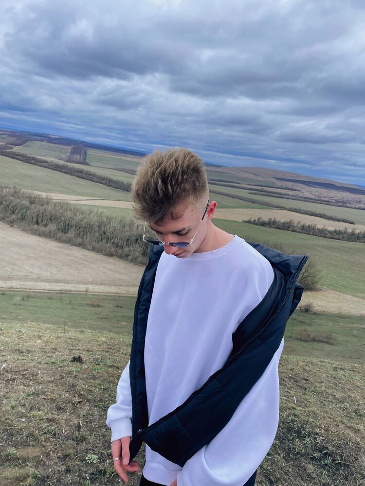  43552532  , 20 ,    --