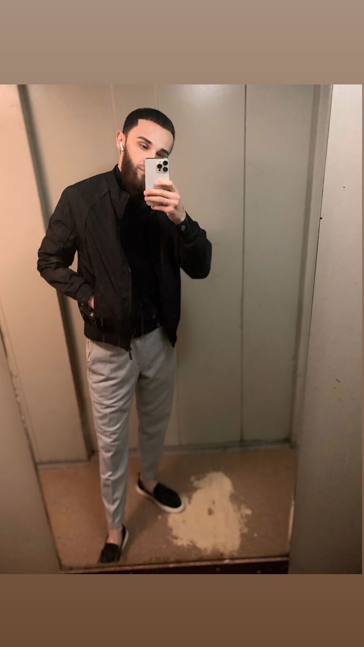  52762572  , 26 ,    