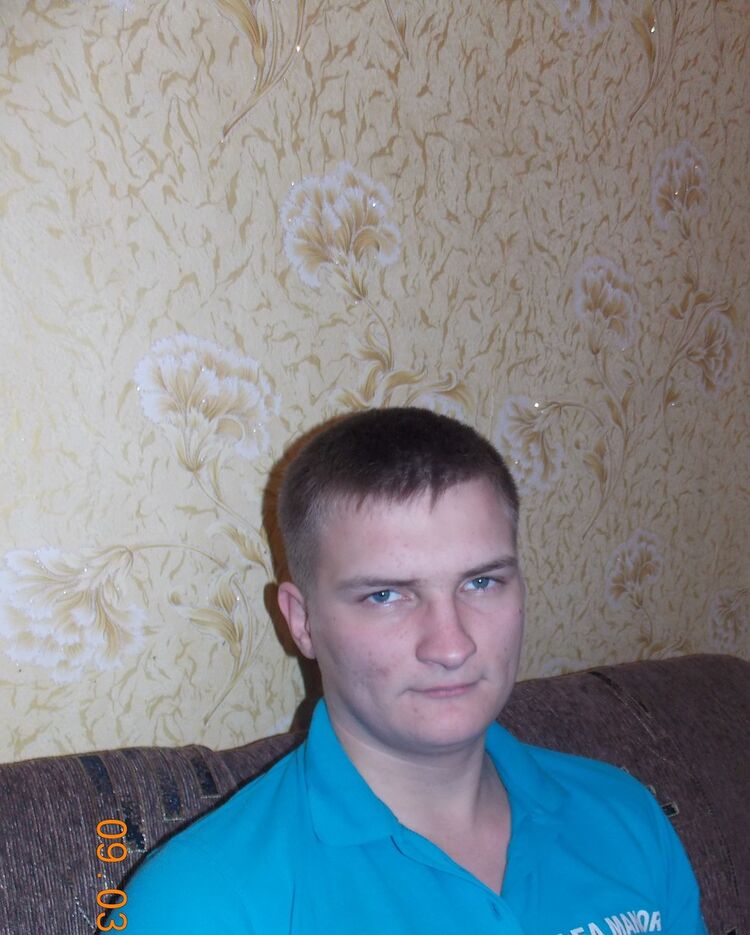  9343302  Roman, 33 ,    