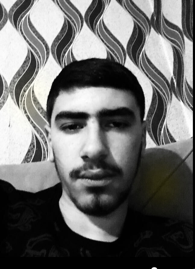  41597432  Armen, 19 ,    