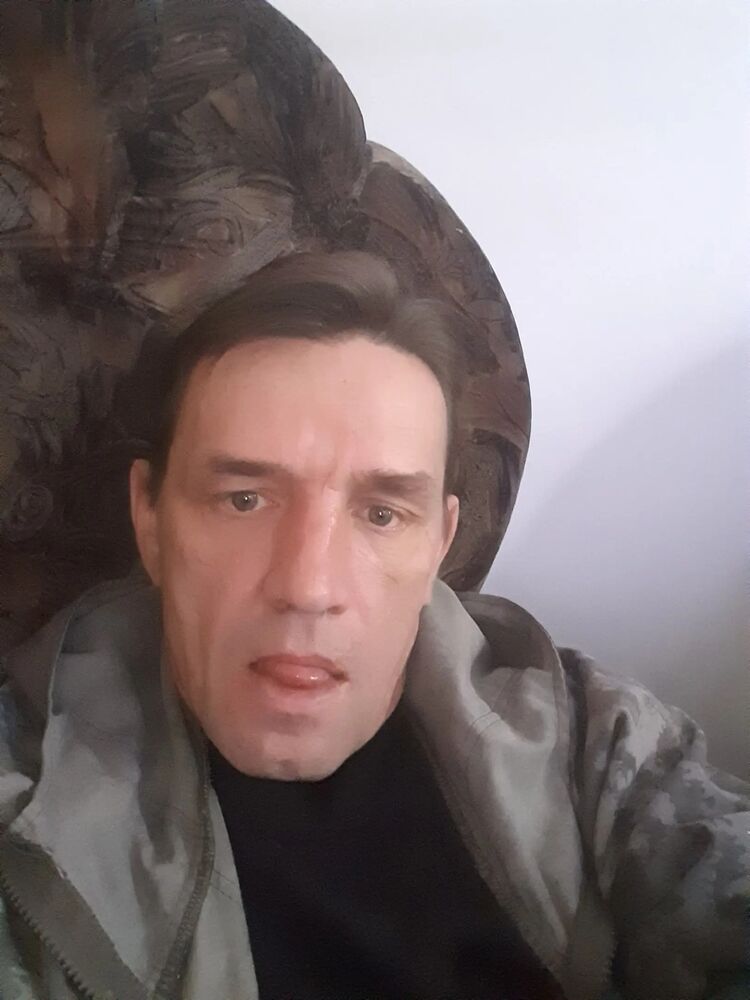  52134162  , 45 ,    