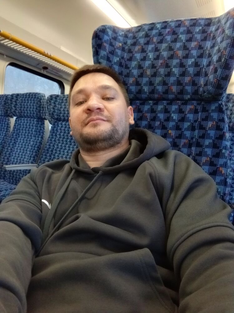  53163322  , 41 ,    