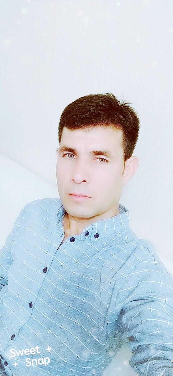  52590492  Morteza, 25 ,    