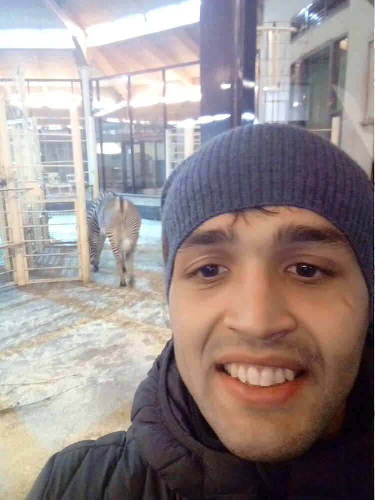  11358992  Norik, 31 ,    