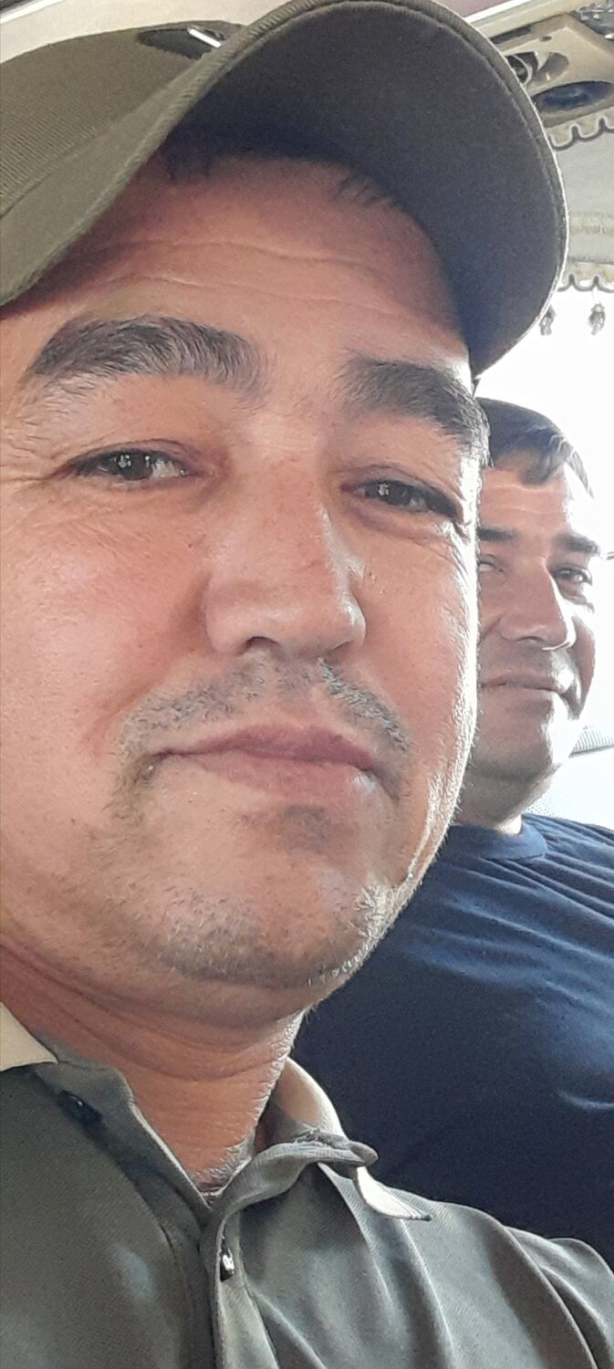  52175112  Azady, 44 ,    
