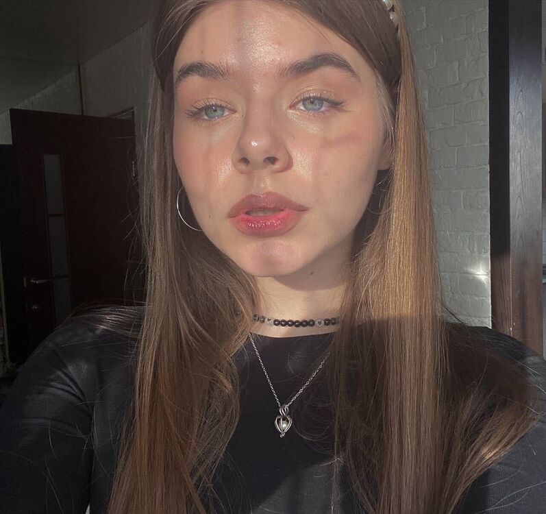  44478462  , 22 ,    