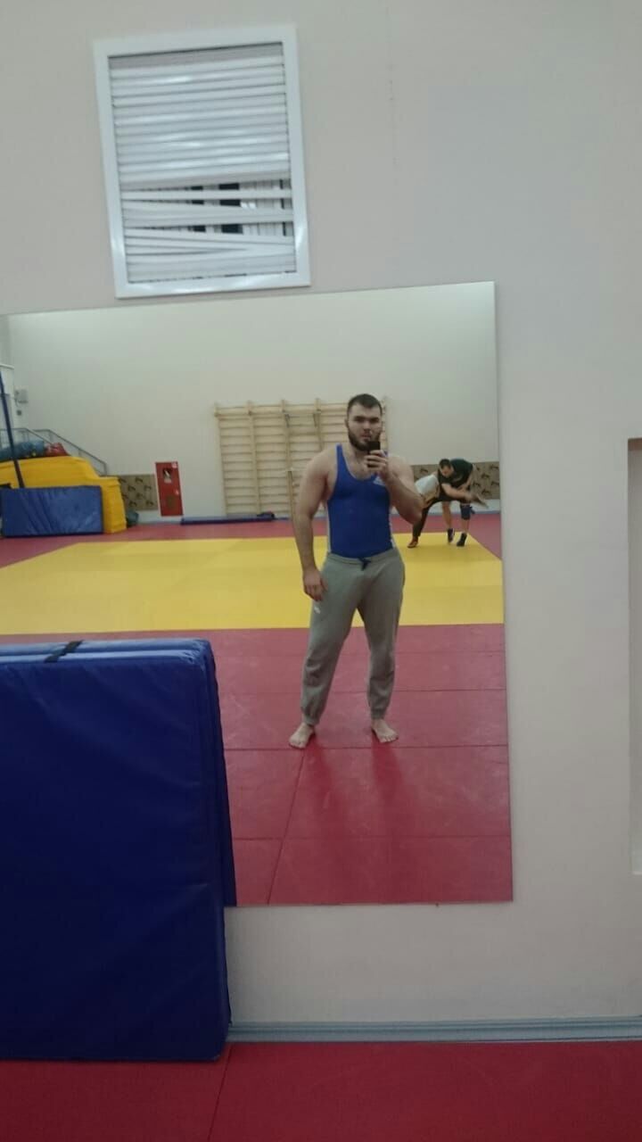  27947772  , 29 ,    