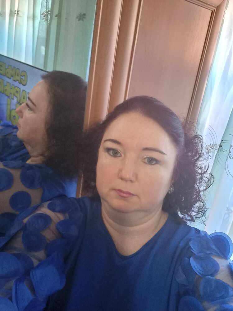  48710272  , 49 ,    