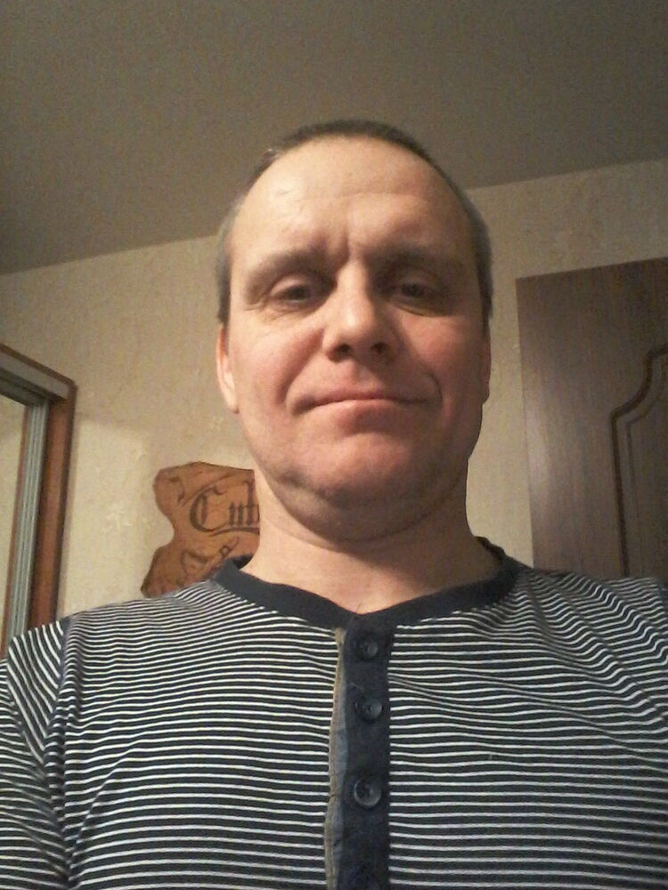  -,   Vadim, 52 ,   