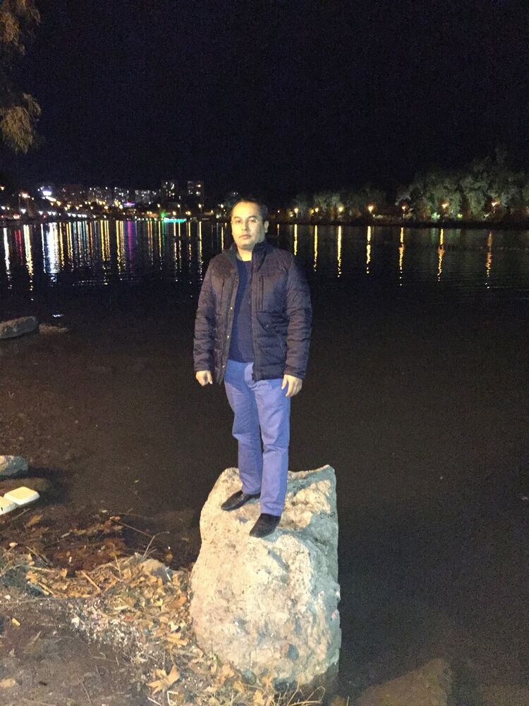  ,   Alisher, 43 ,   ,   , c 