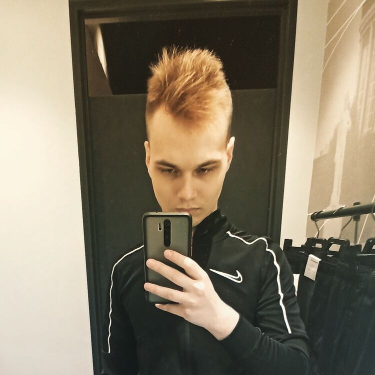  28073992  , 24 ,    
