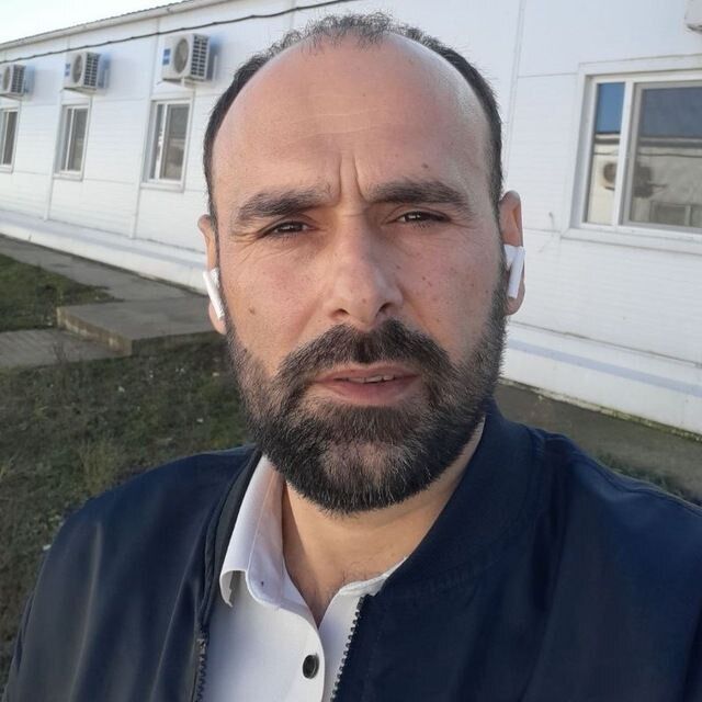  53543112  Sanan, 42 ,    