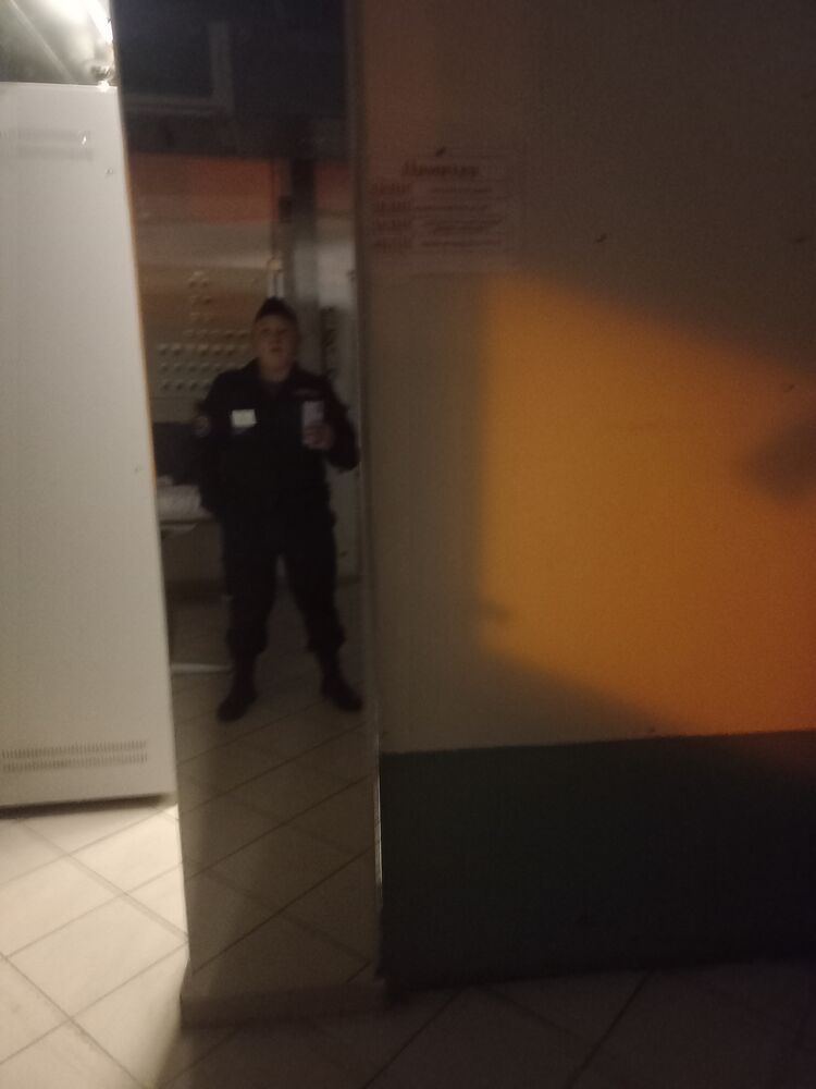  32072782  , 22 ,    