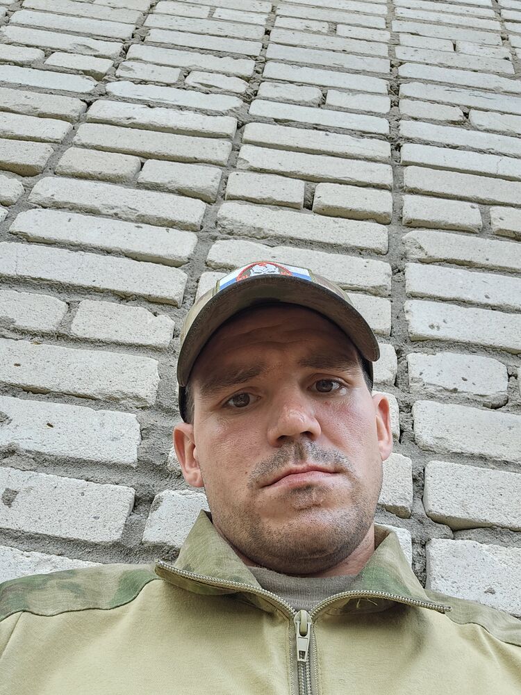  ,   Alexander, 33 ,   ,   