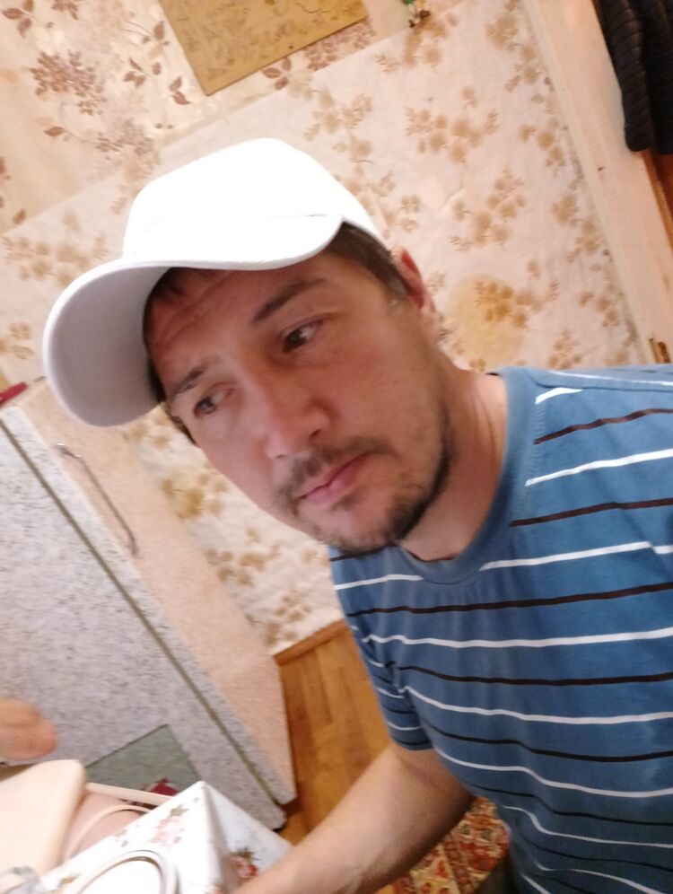  46183952  ˸, 39 ,    