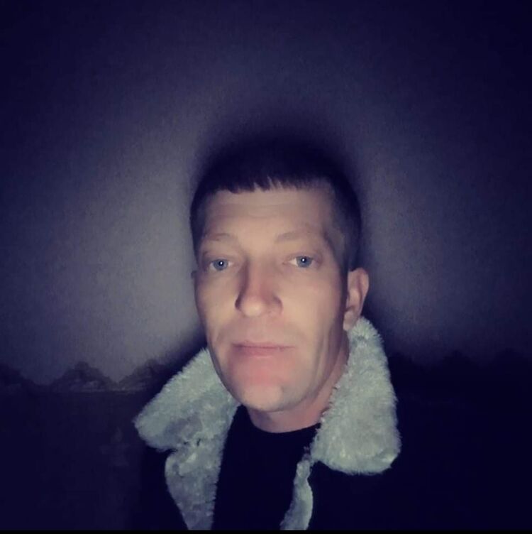  42290662  , 38 ,    