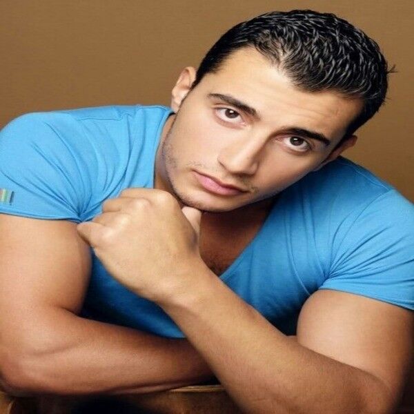  ,   Rafael, 43 ,   ,   , c , 