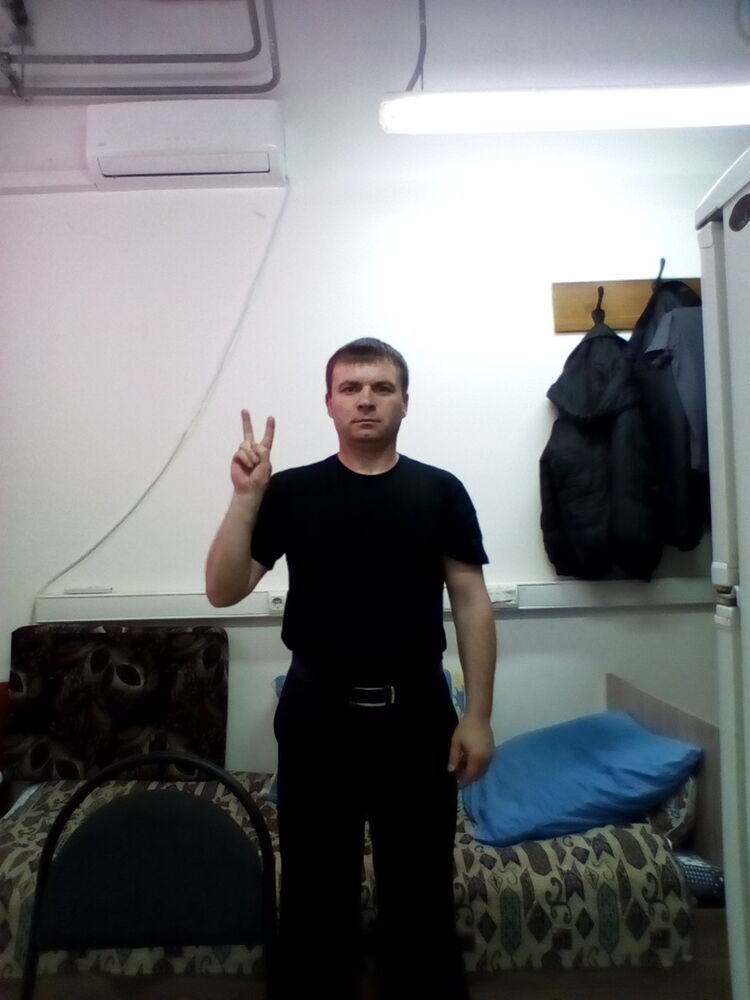  12566352  , 46 ,    