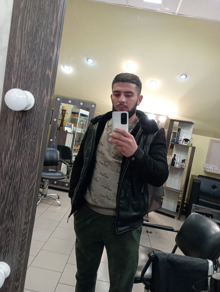  49740912  , 27 ,    