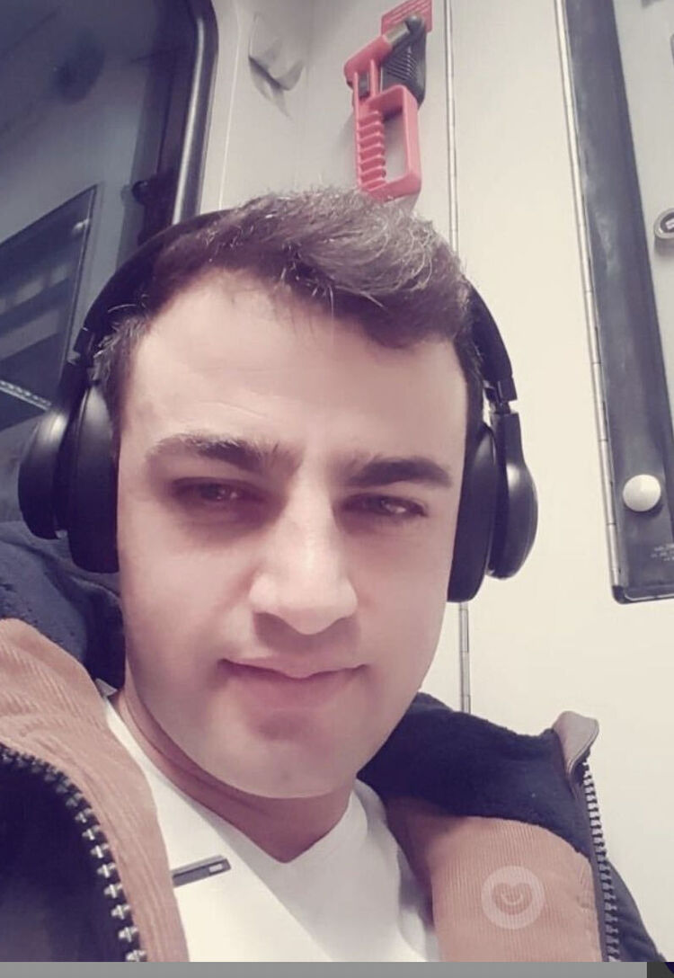  Thalwil / See,   Reza, 33 ,   ,   