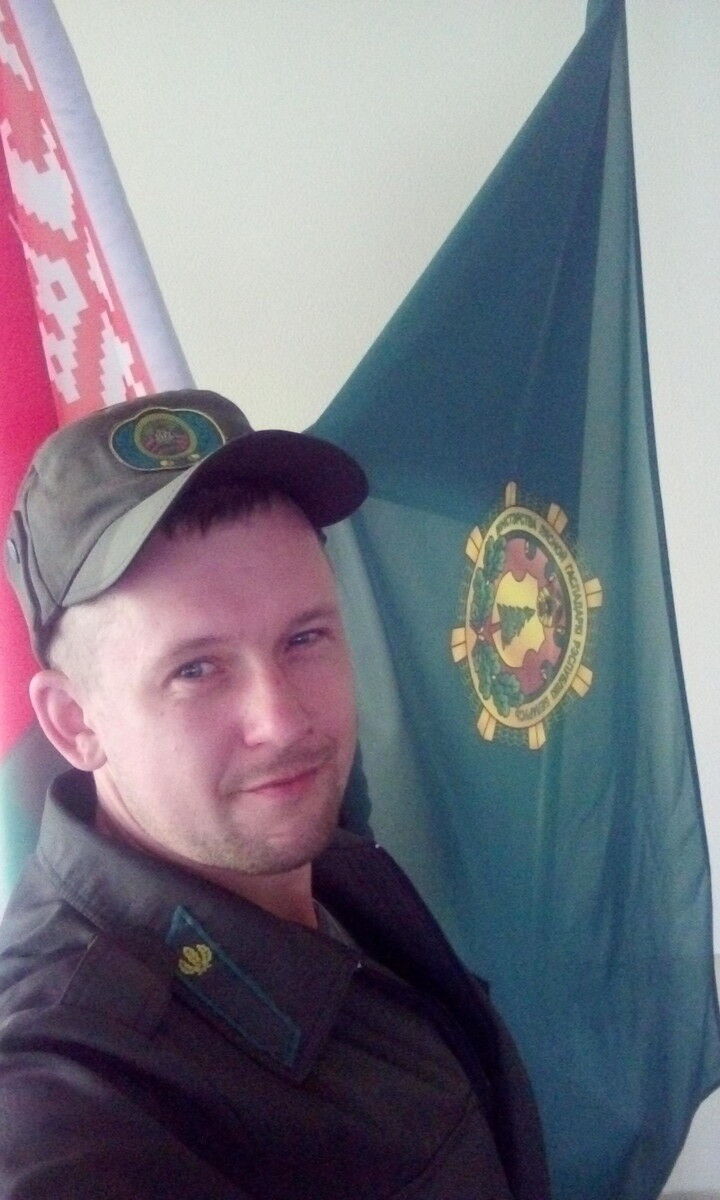  ,   SERGEANT, 40 ,   ,   , c 