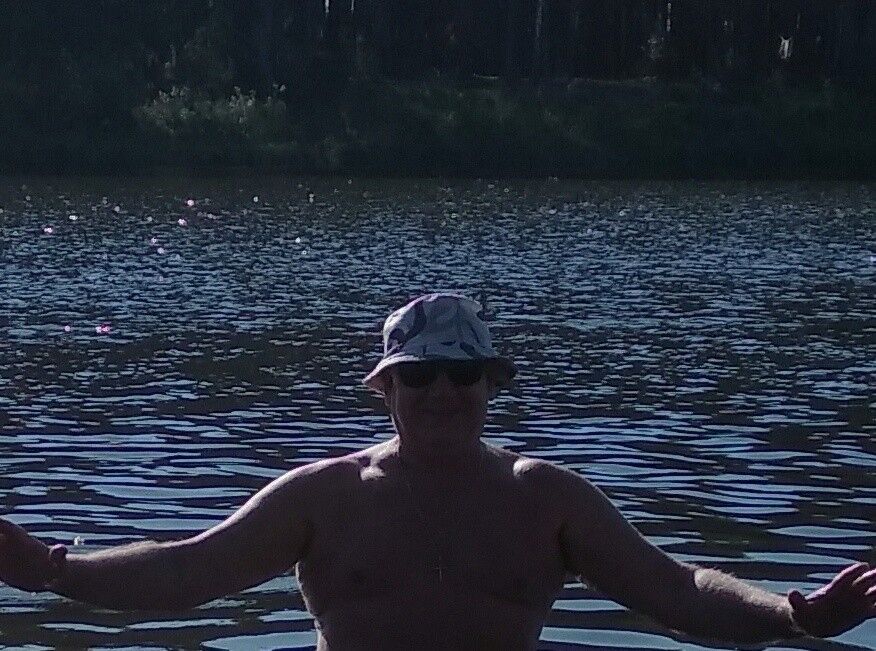  13927502  Vlad, 66 ,    