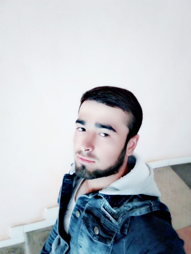  ,   Komron, 27 ,   ,   , c 