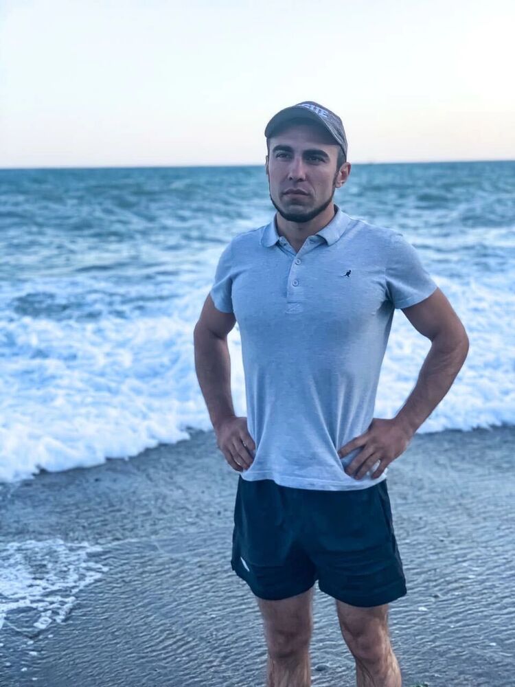 ���������� �����������, ���� ������� Mr, 34 ����, ������������ ��� ������, ����� � ���������, c�������� ���������, ���������