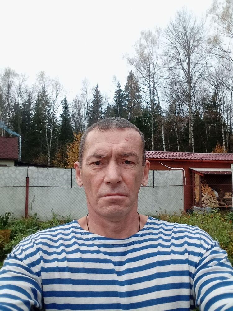  49484502  Pawel, 50 ,    