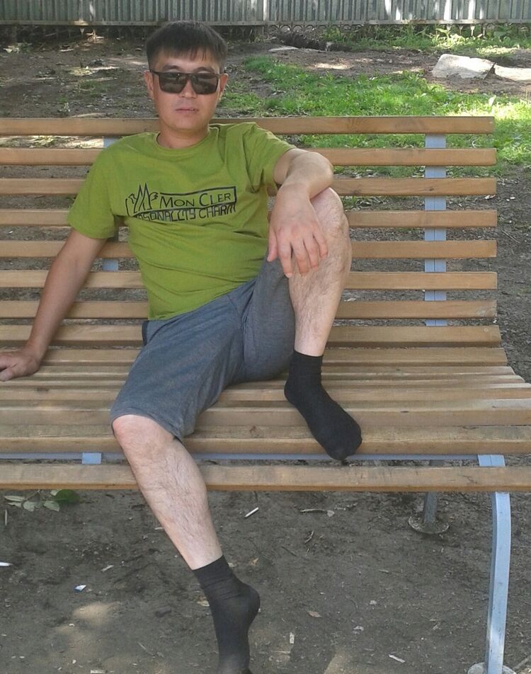  ,   Rinat, 37 ,   ,   , c 