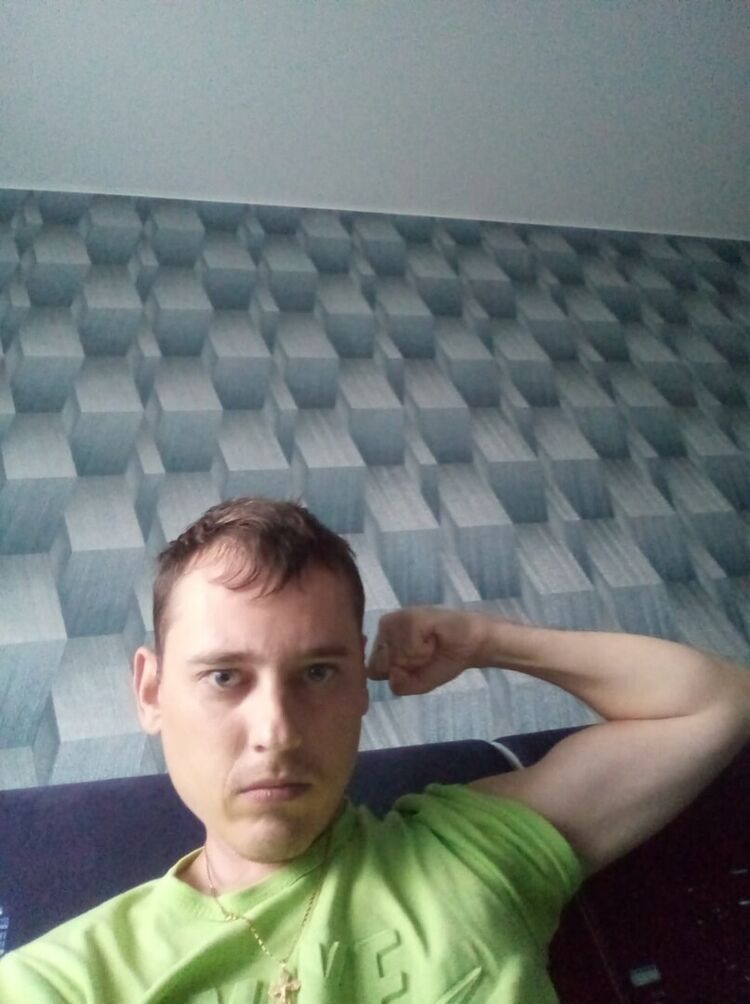  21208232  , 37 ,    