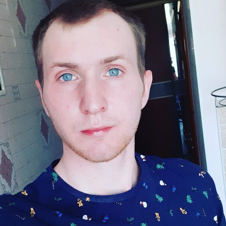  15949042  Pavel, 35 ,    