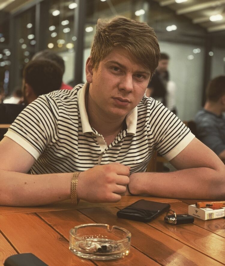  ,   Andrei, 28 ,   ,   , c 