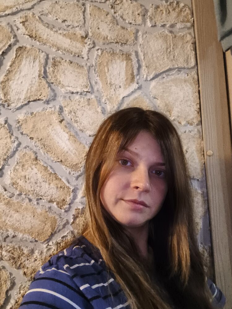  49157982  , 32 ,    -