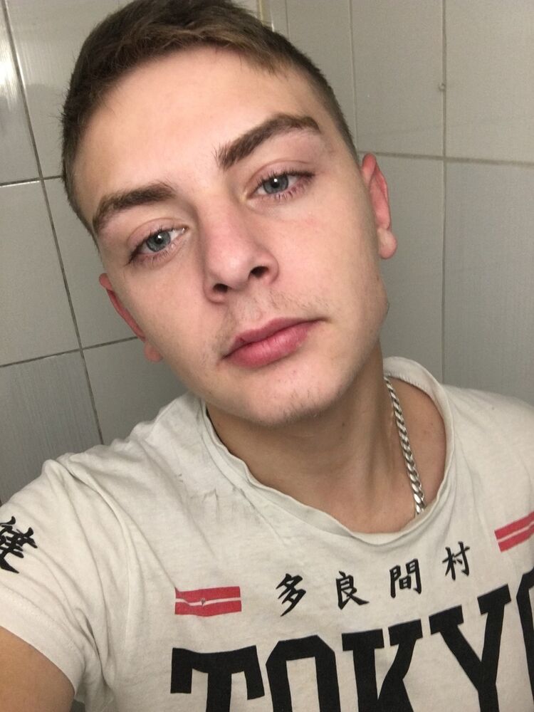  ,   Emik, 26 ,   